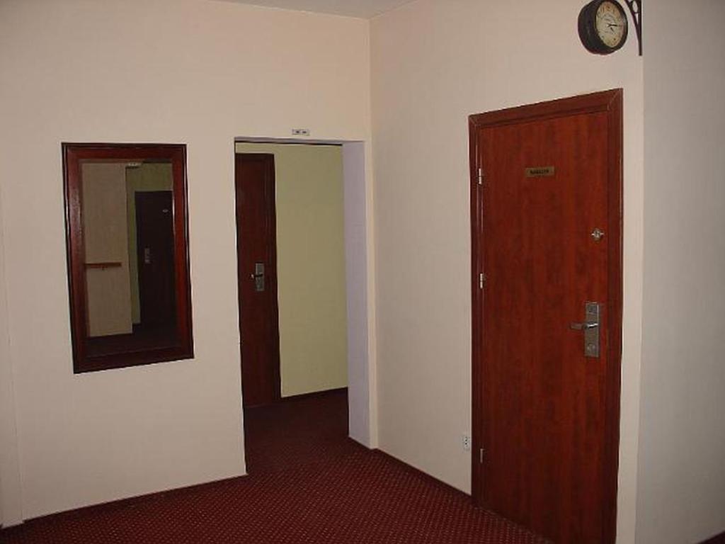 Rezydencja Parkowa Hotell Warszawa Rom bilde