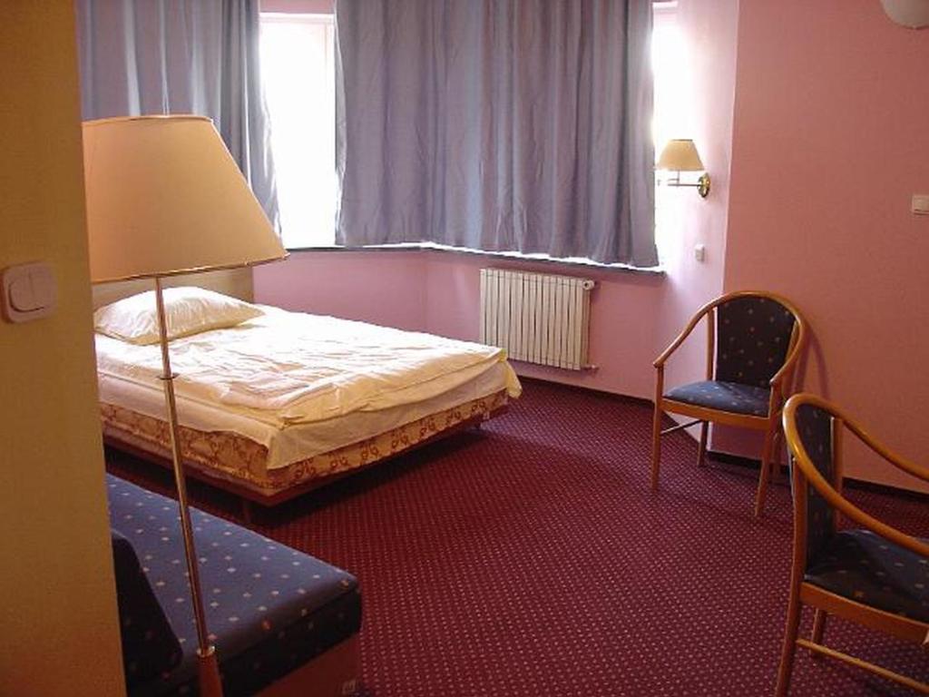 Rezydencja Parkowa Hotell Warszawa Rom bilde